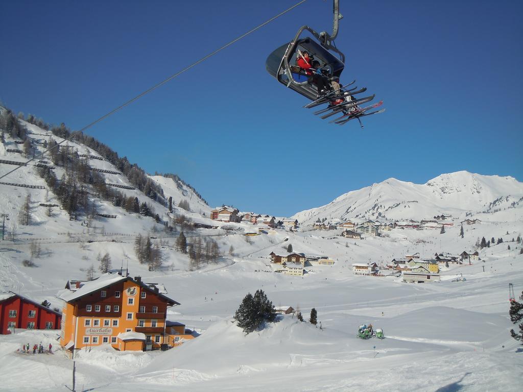 Hotel & Appartement Auerhahn Obertauern Exterior photo